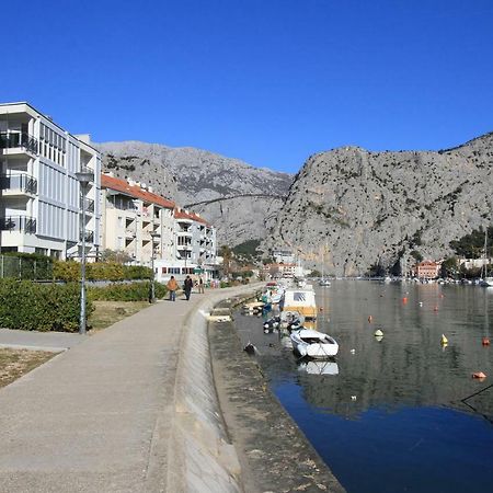 Luxury Omis Apartment Exteriör bild