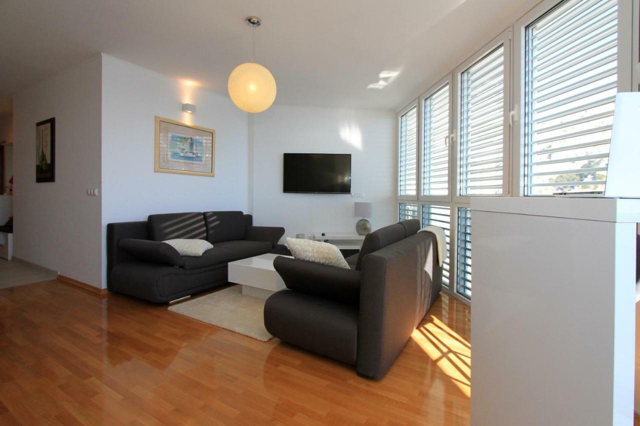 Luxury Omis Apartment Exteriör bild